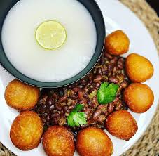 Beignets Haricot Bouillie
