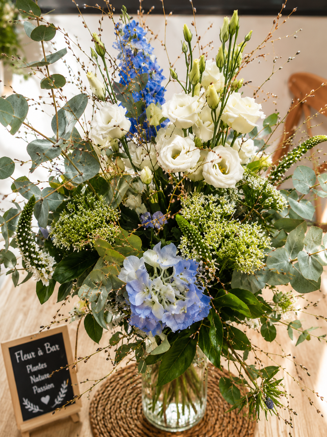 Bouquet floral lumineux et naturel