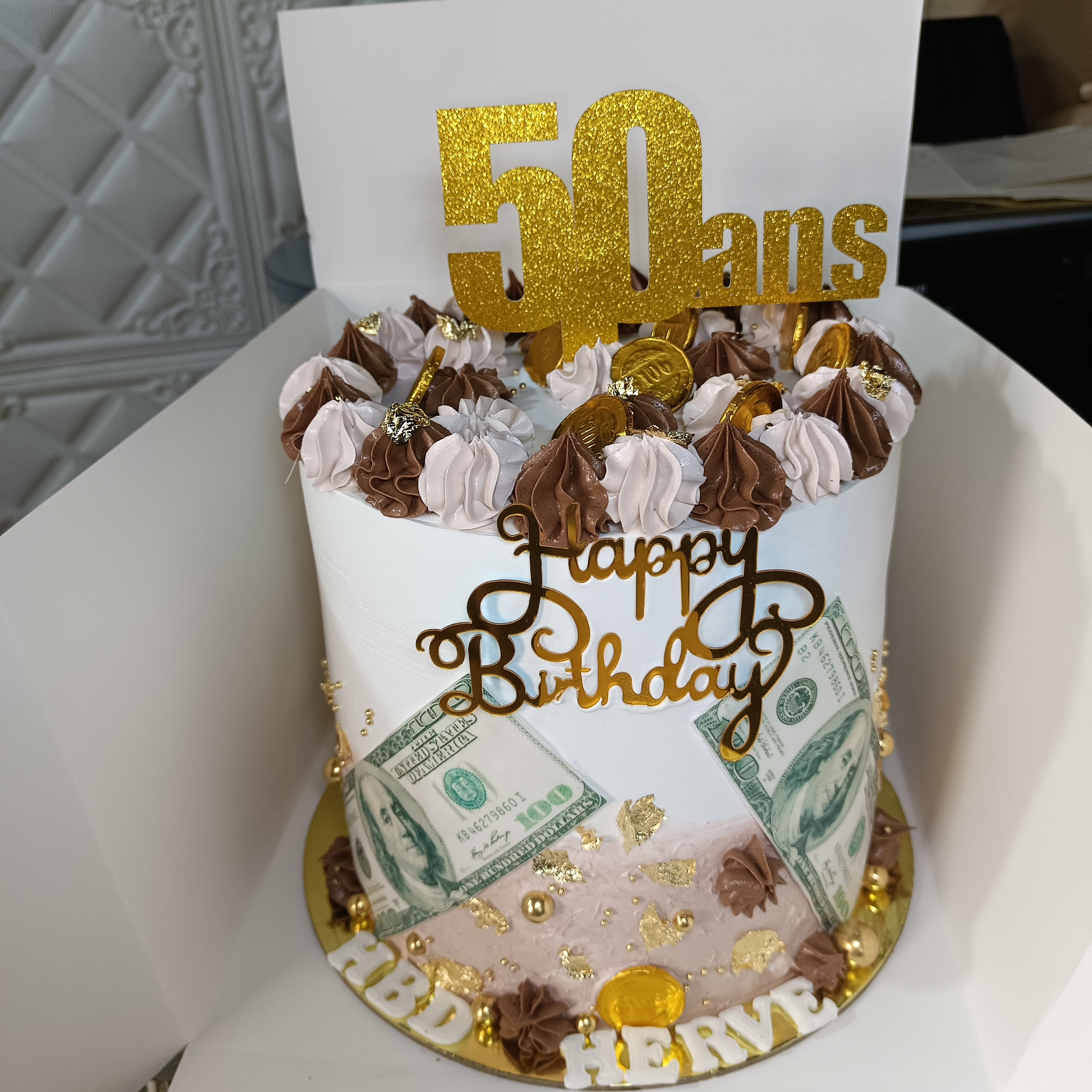 Gâteau cinquantenaire