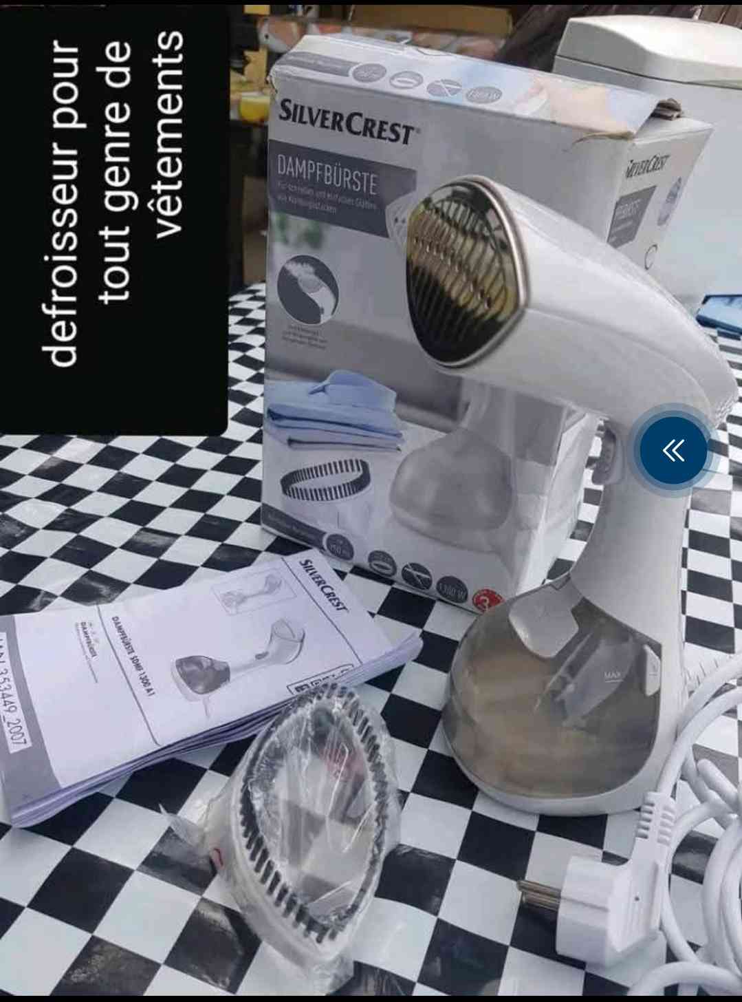 Defroisseur vêtements