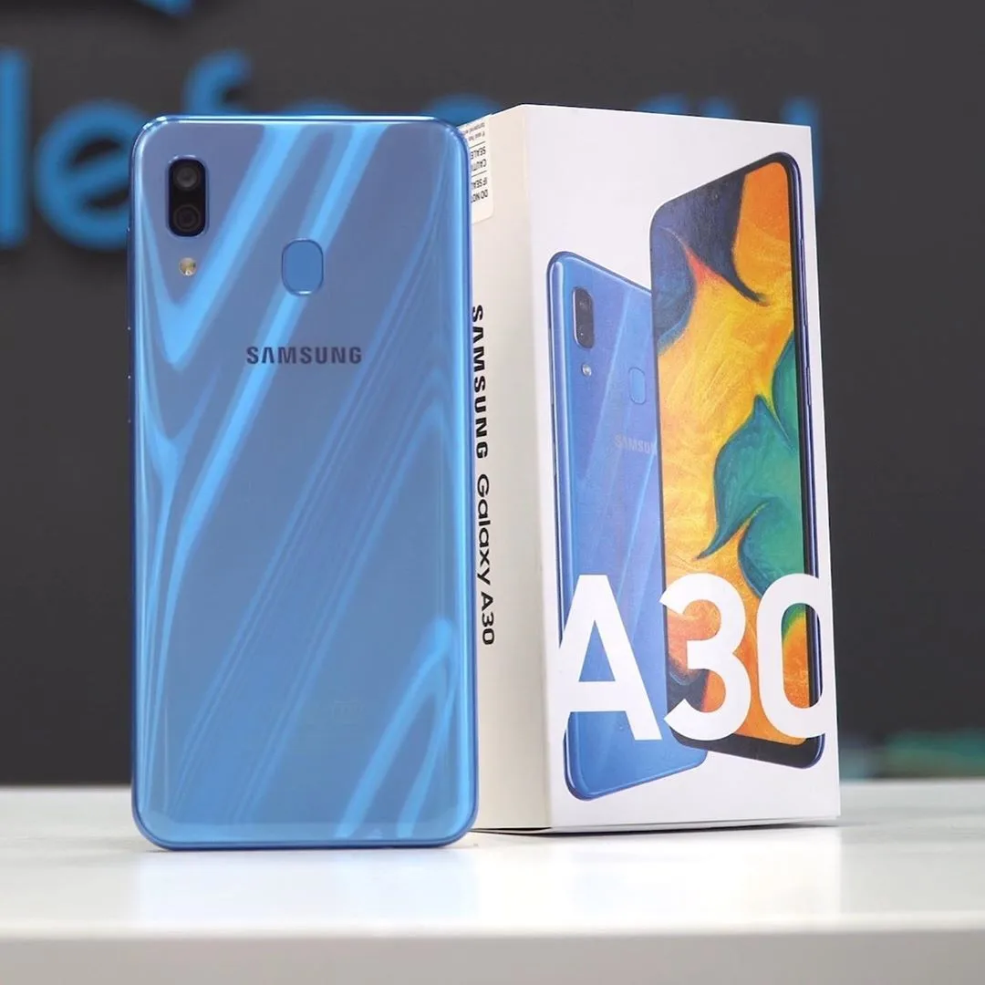 Samsung Galaxy A30 - 3