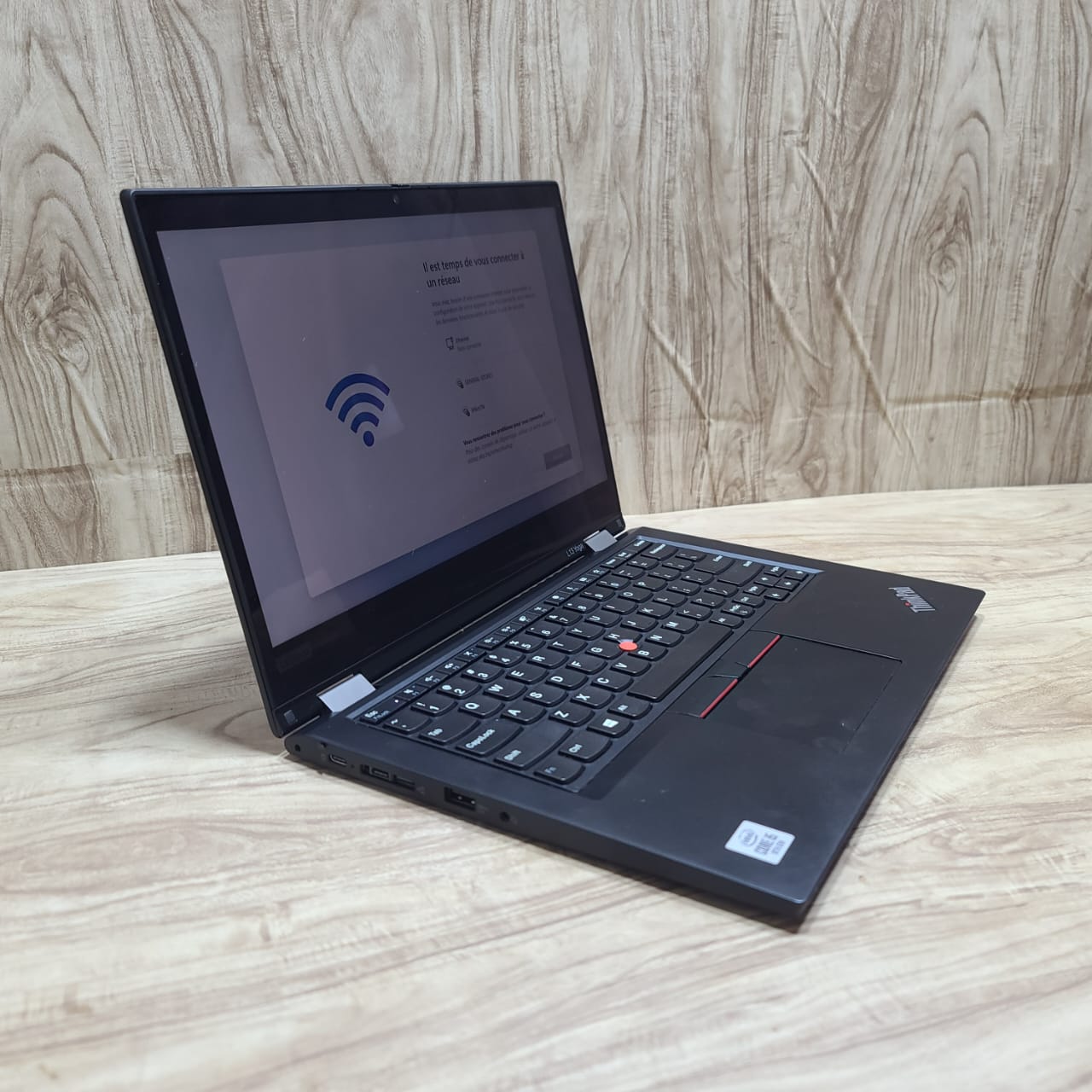 LENOVO THINKPAD L13 Yoga ultra slim de 10èmegénération rotative a 360⁰