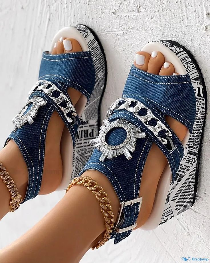Arrivage de chaussures - 7