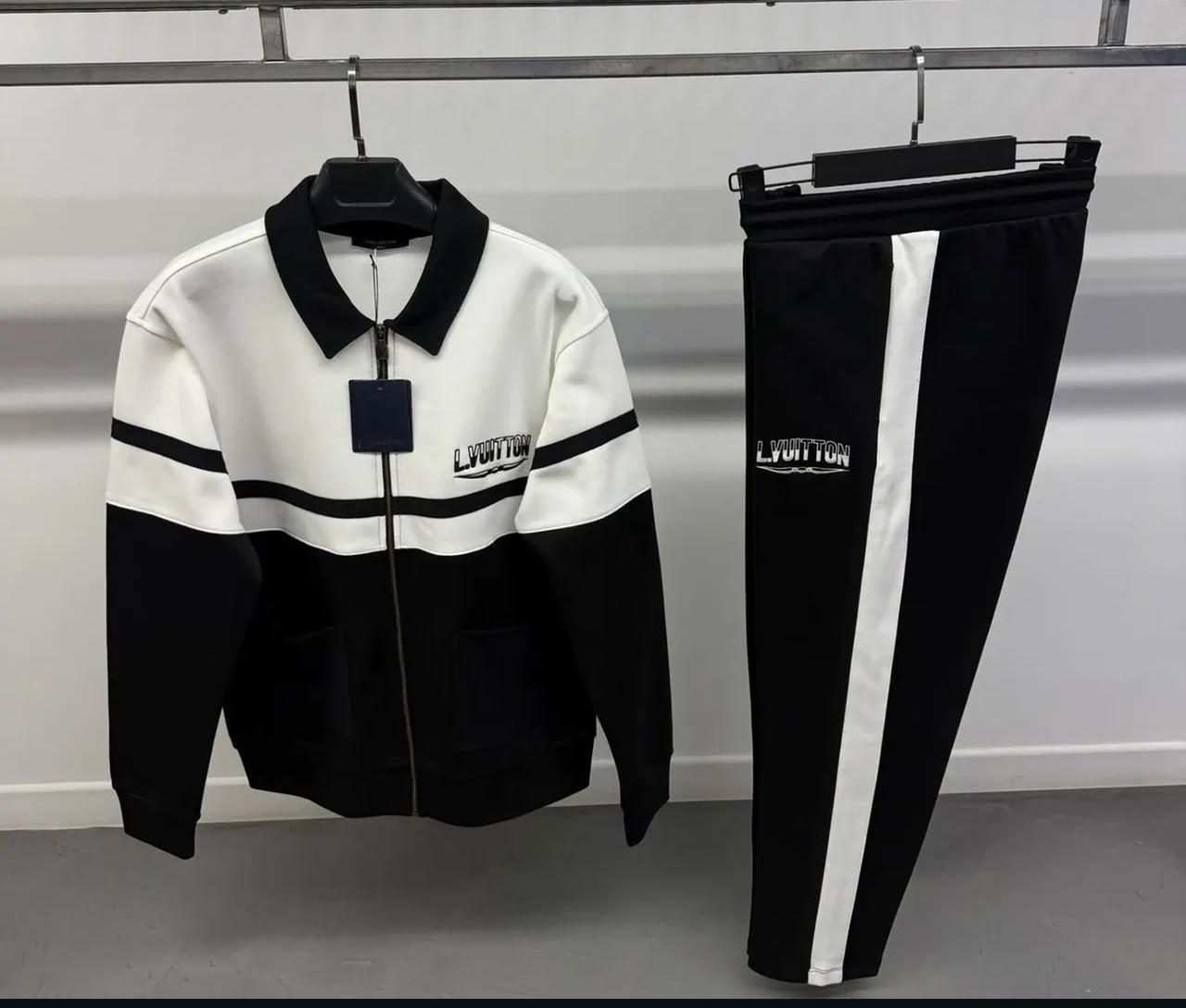 Ensemble Louis Vuitton