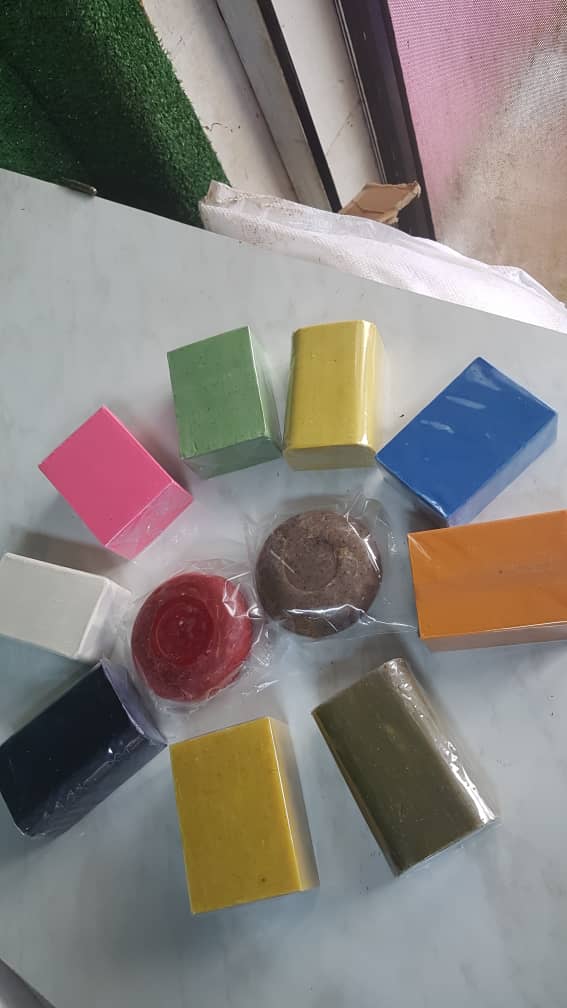 Produits cosmétiques - 2