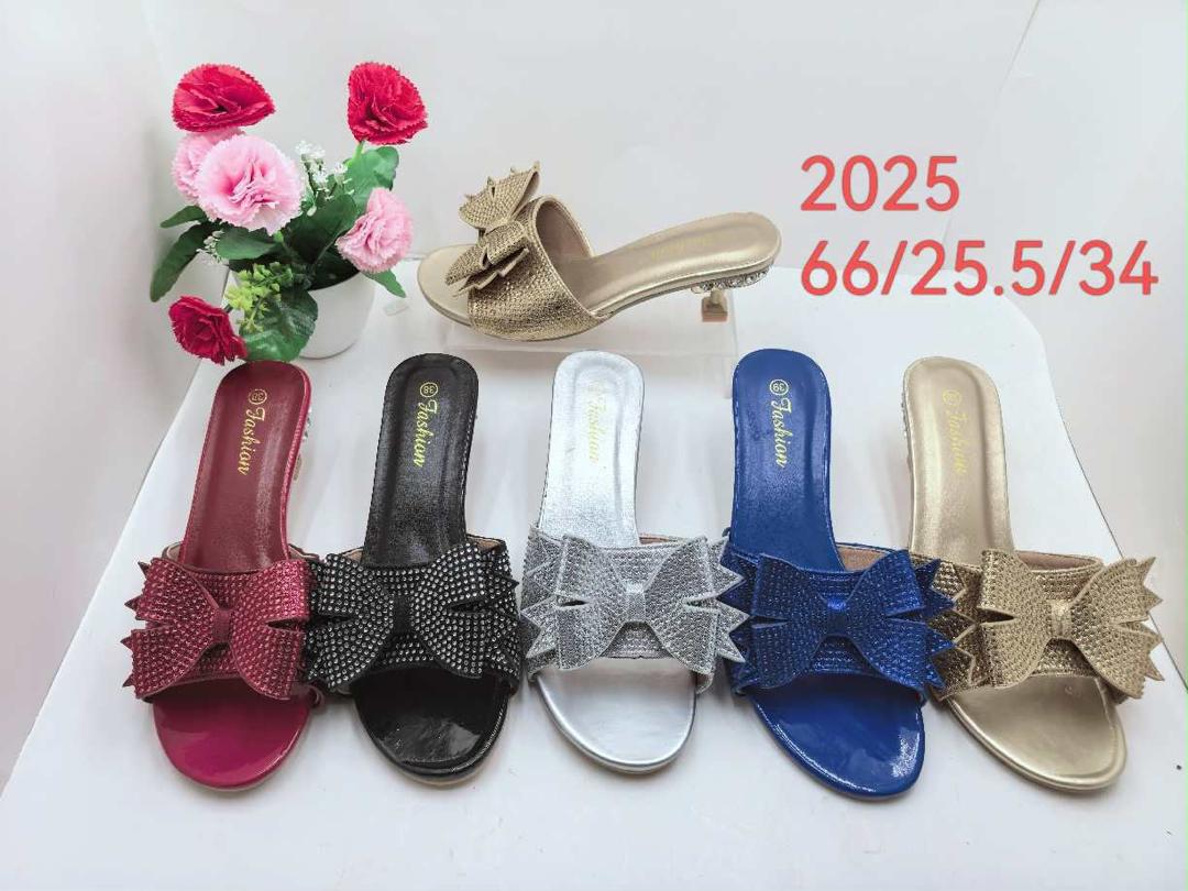 Chaussures femme de classe