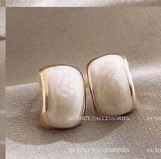 Boucles d'oreilles tendance - 4