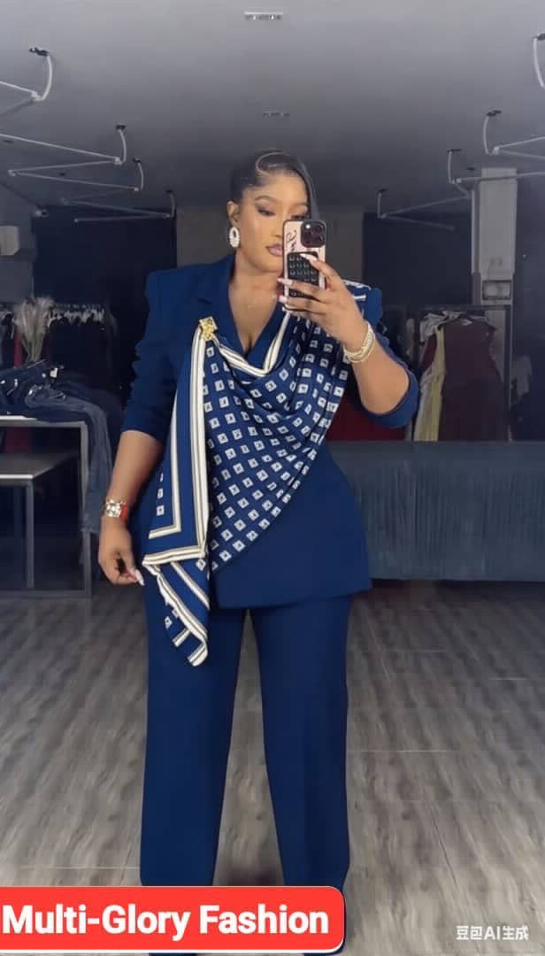 Ensemble tailleur - 3