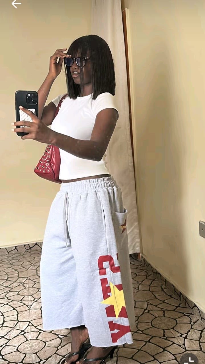 Short Silhouette Large Streetwear - 3