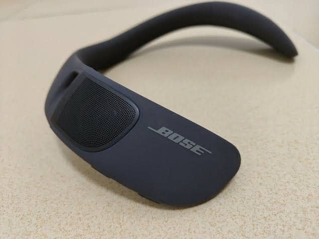 Bose soundwear - 2