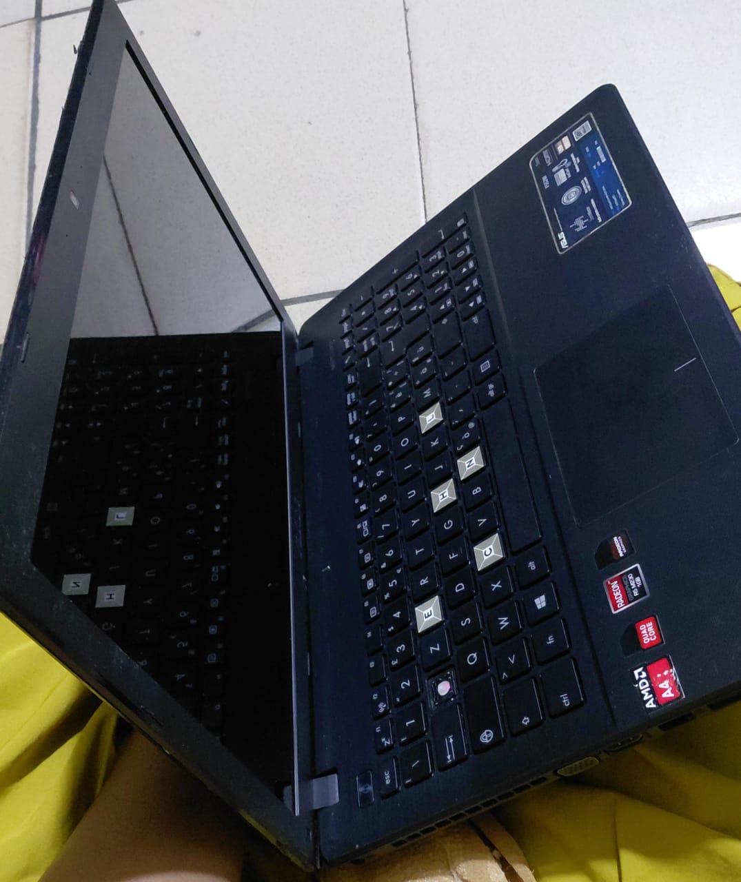 Asus - 3
