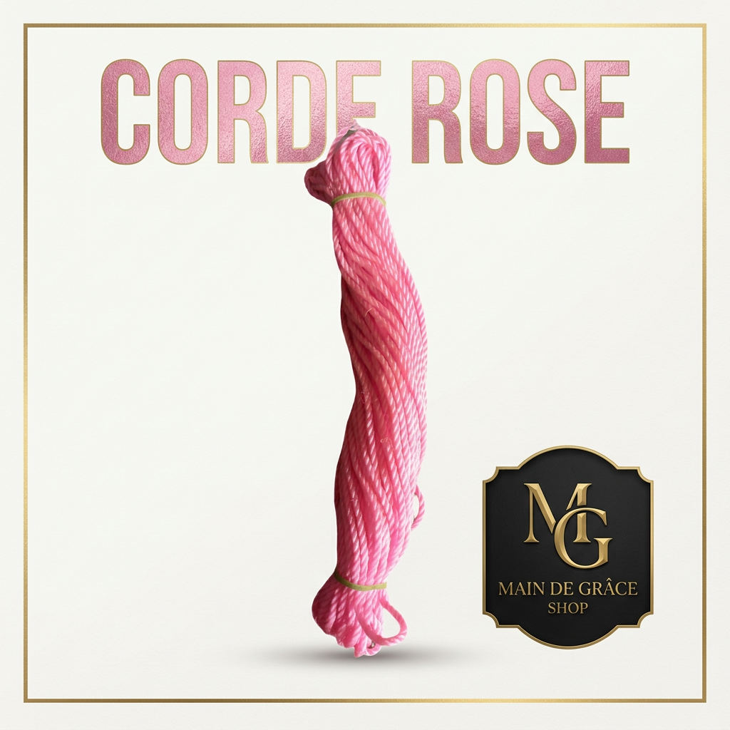 Corde rose, solide et souple, idéale pour… » avec la longueur et l'usage.