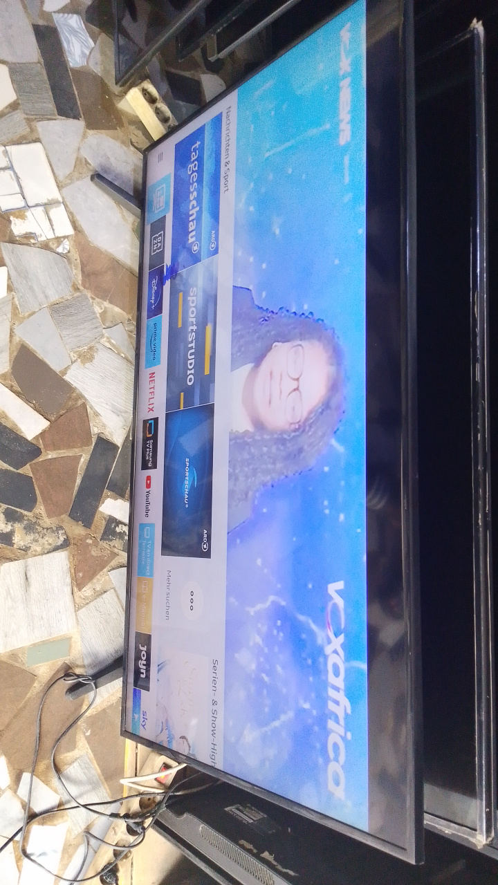 SAMSUNG 50POUCE - 2