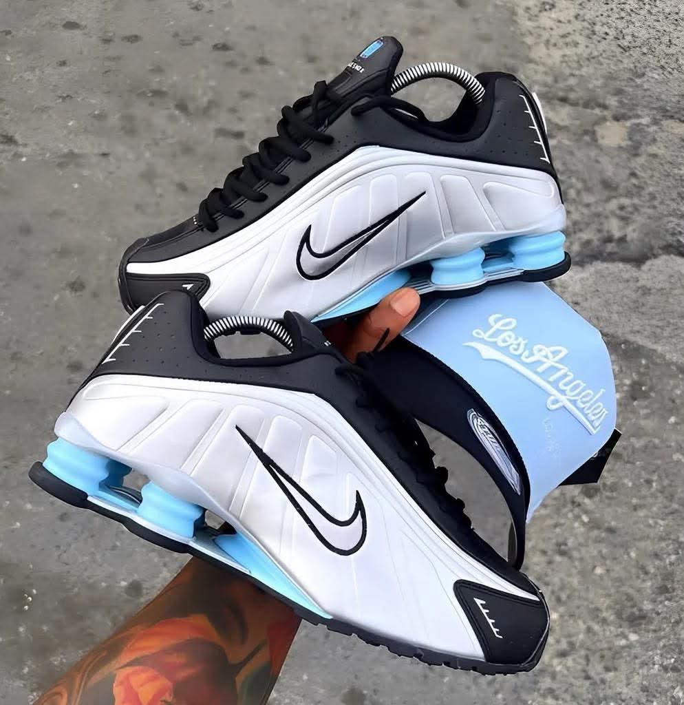 Nike Shox bleu marine, blanc et rouge - 4