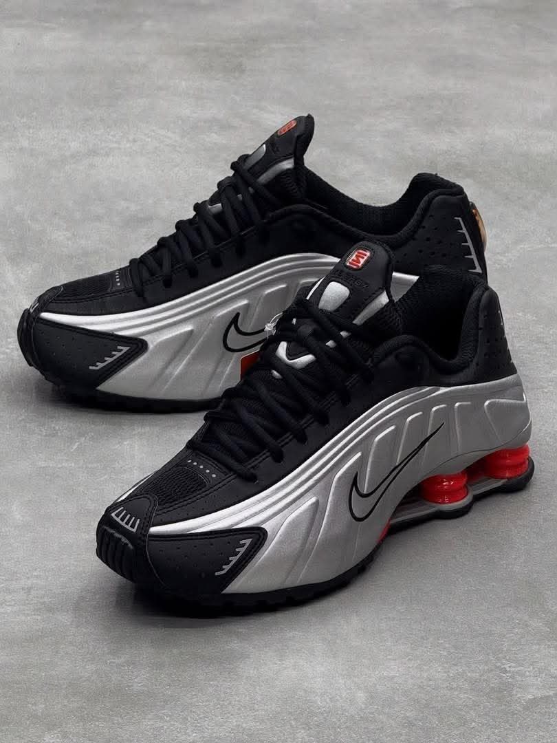 Nike Shox bleu marine, blanc et rouge - 3