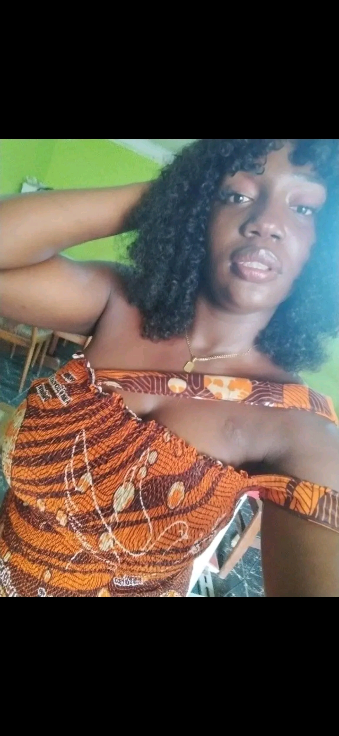 Logo de Nguemeni Nelly🥰🥰🥰😘