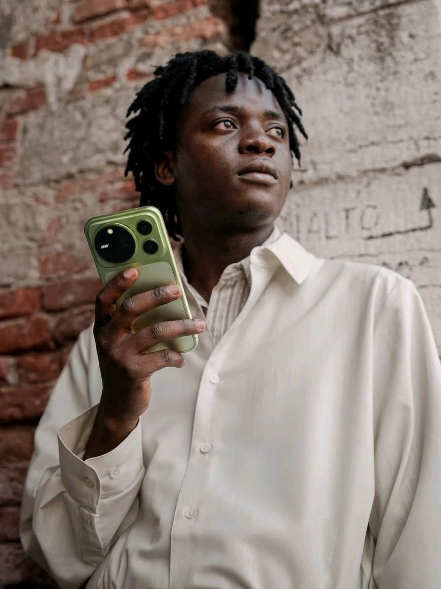 Téléphone - 2