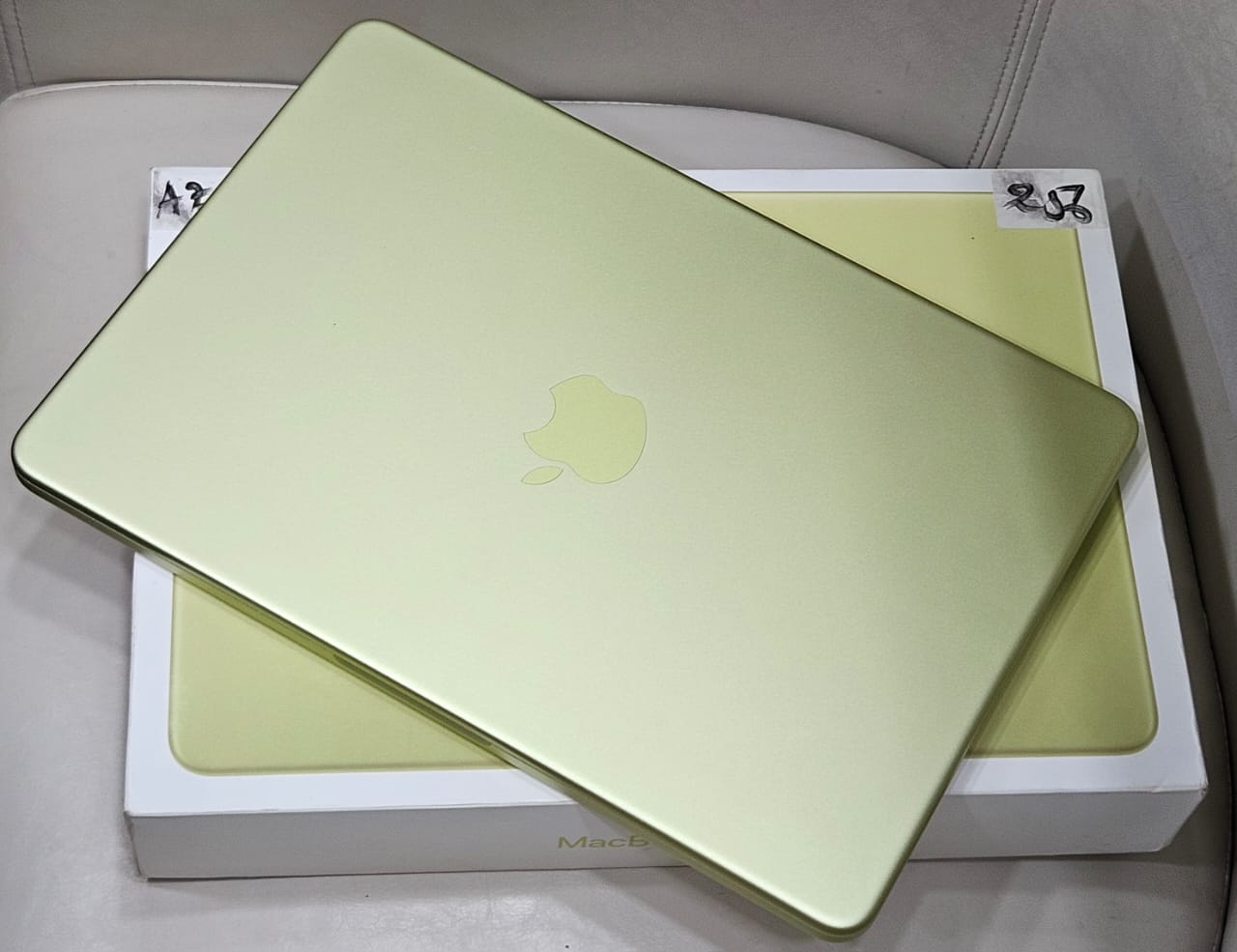 MacBook NEO