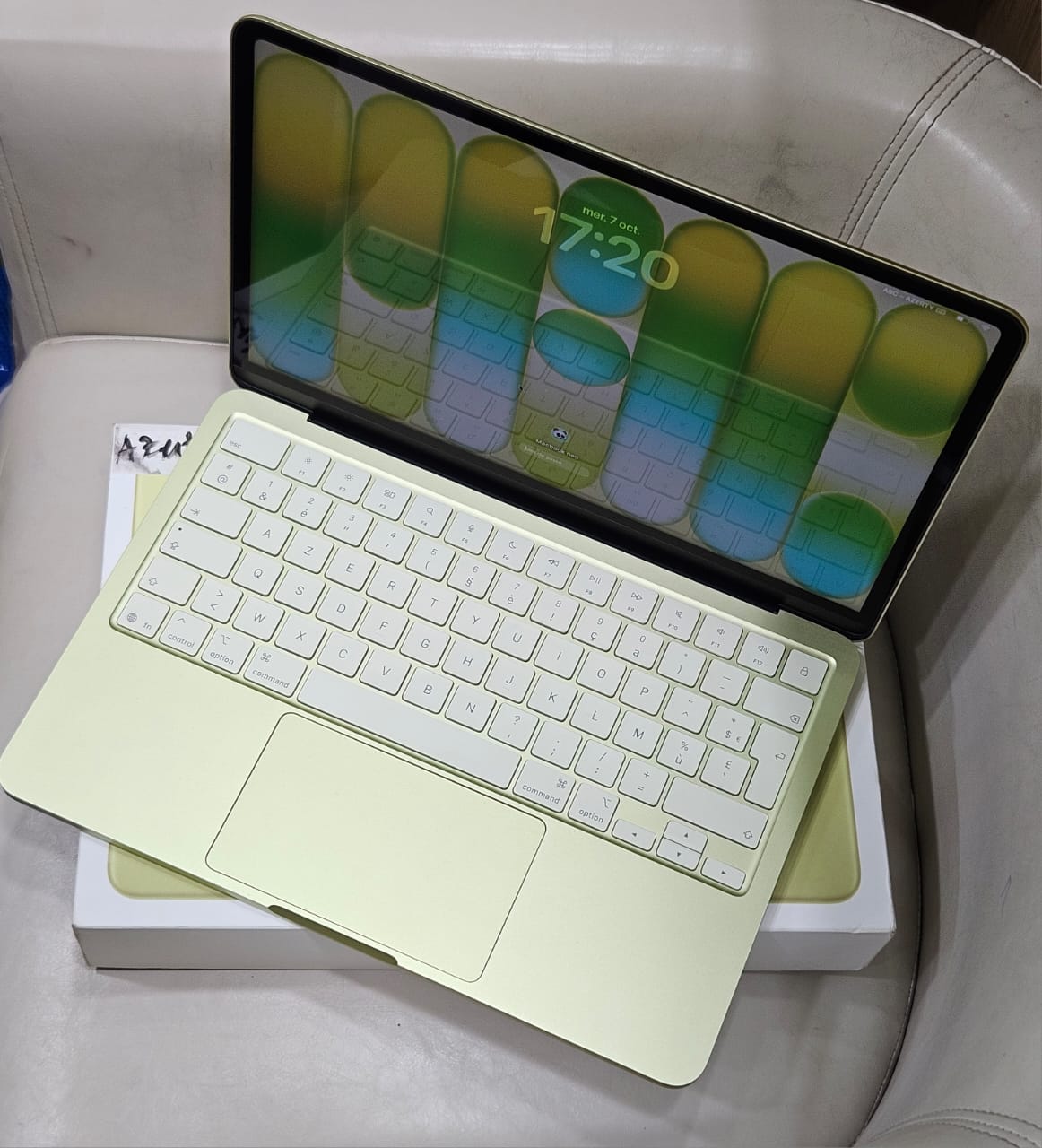 MacBook NEO - 2