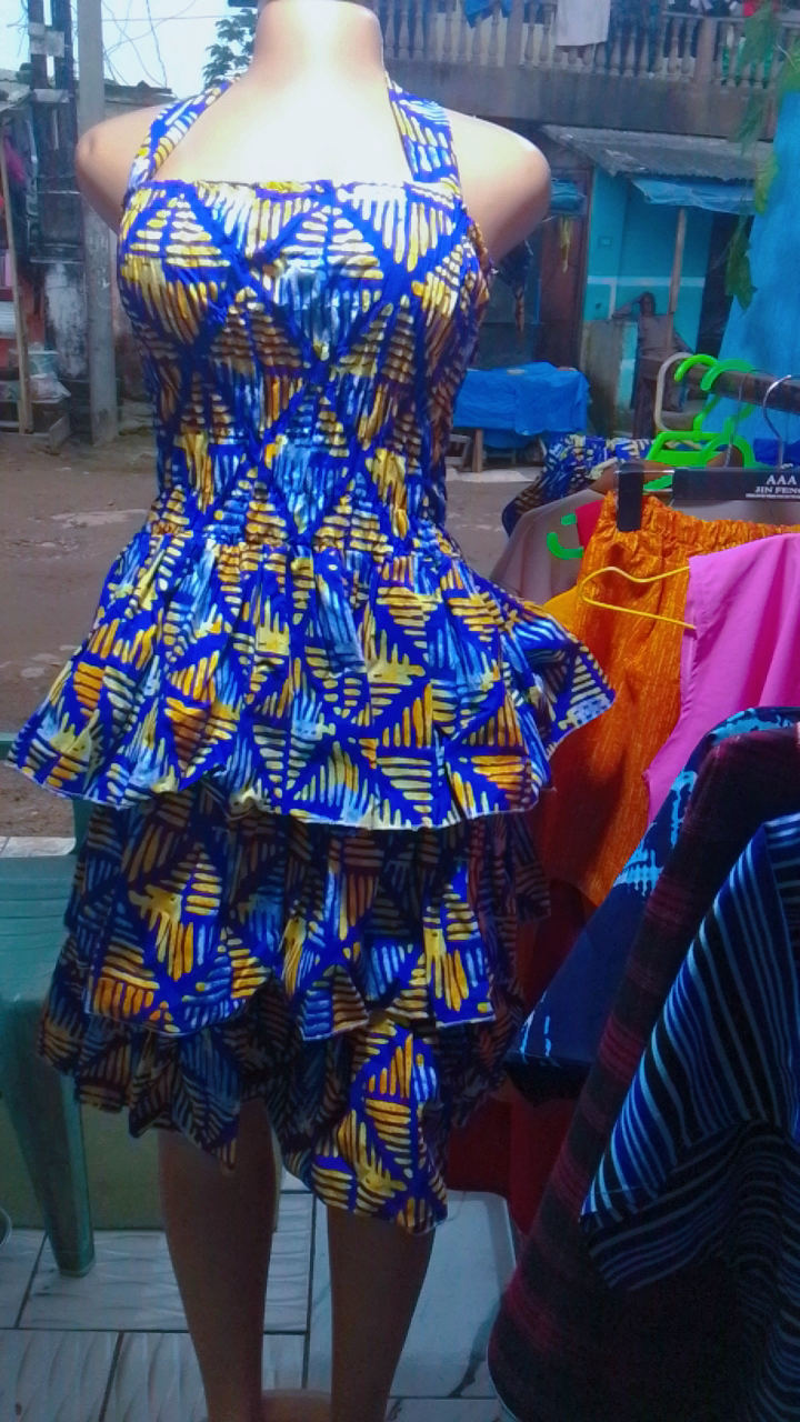 Robe taille standard - 10