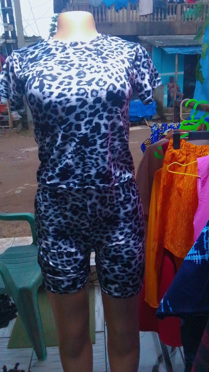 Robe taille standard - 11